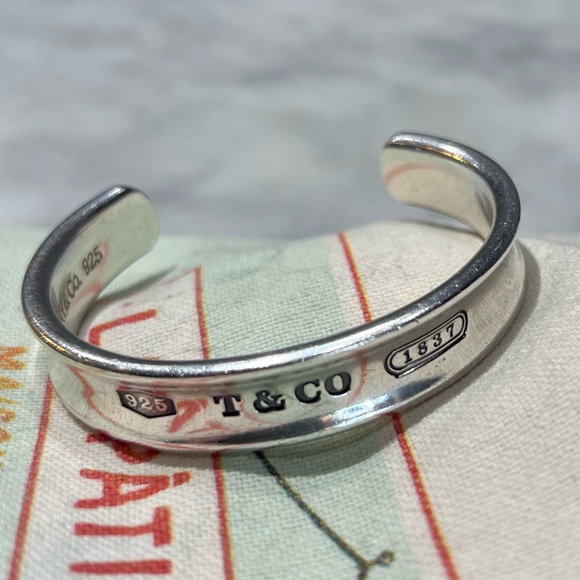 **Gift Alert** Tiffany & Co. 1837 Collection cuff bracelet *Authentic Vintage* - Picture 7 of 8